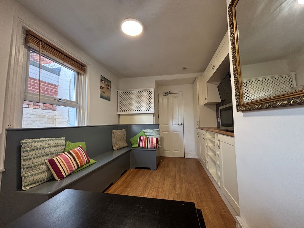 Property photo 3 of 12 Dining Room