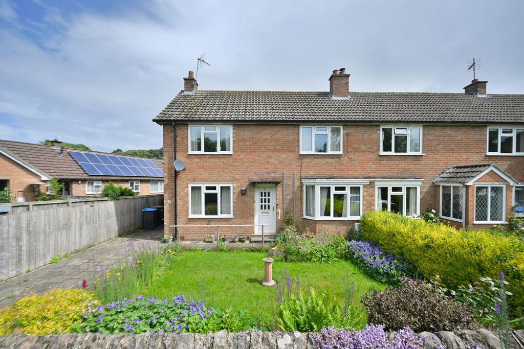Property photo 1 of 19