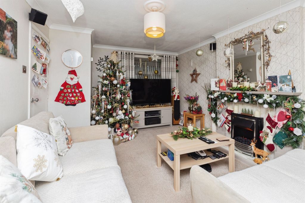 Property photo 2 of 15