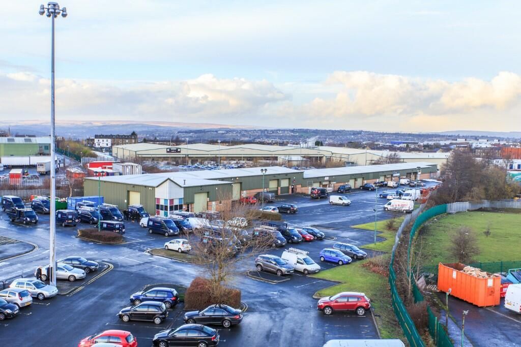 Property photo 3 of 9 Photo 2