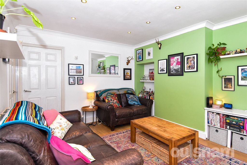 Property photo 3 of 27 Picture No. 27