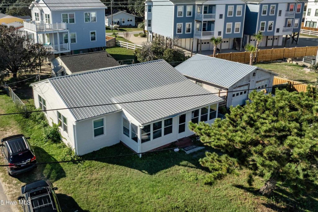 Property photo 1 of 31