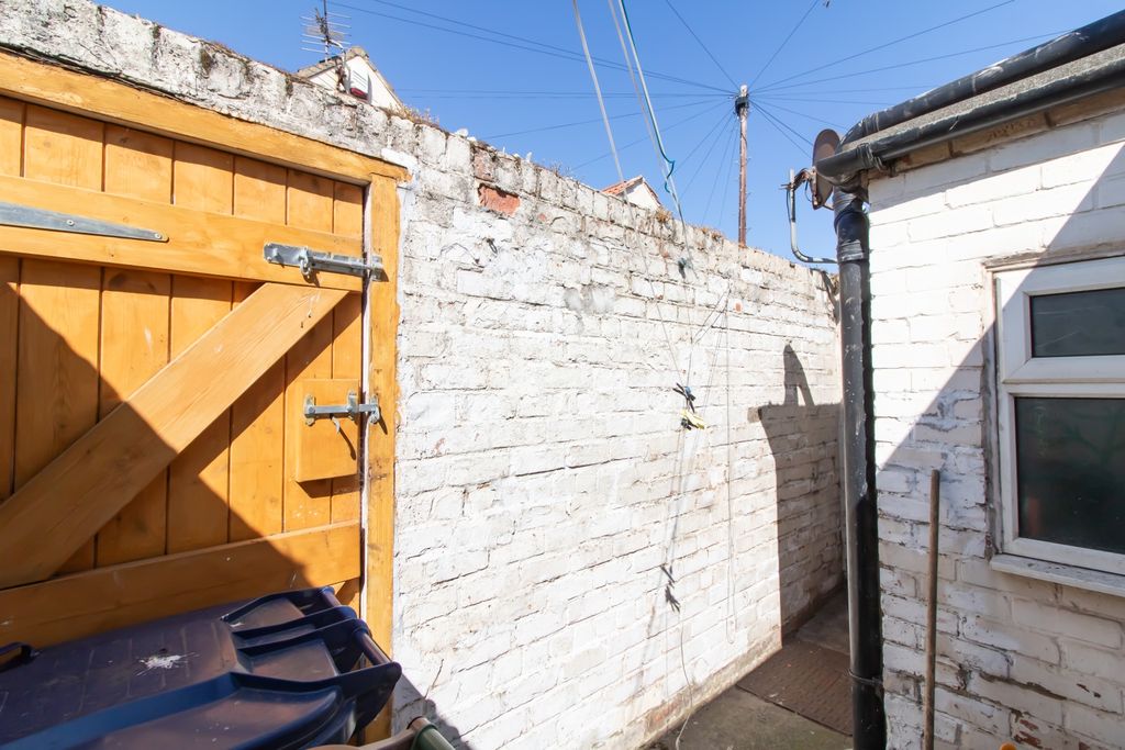 Property photo 2 of 2 Image 18