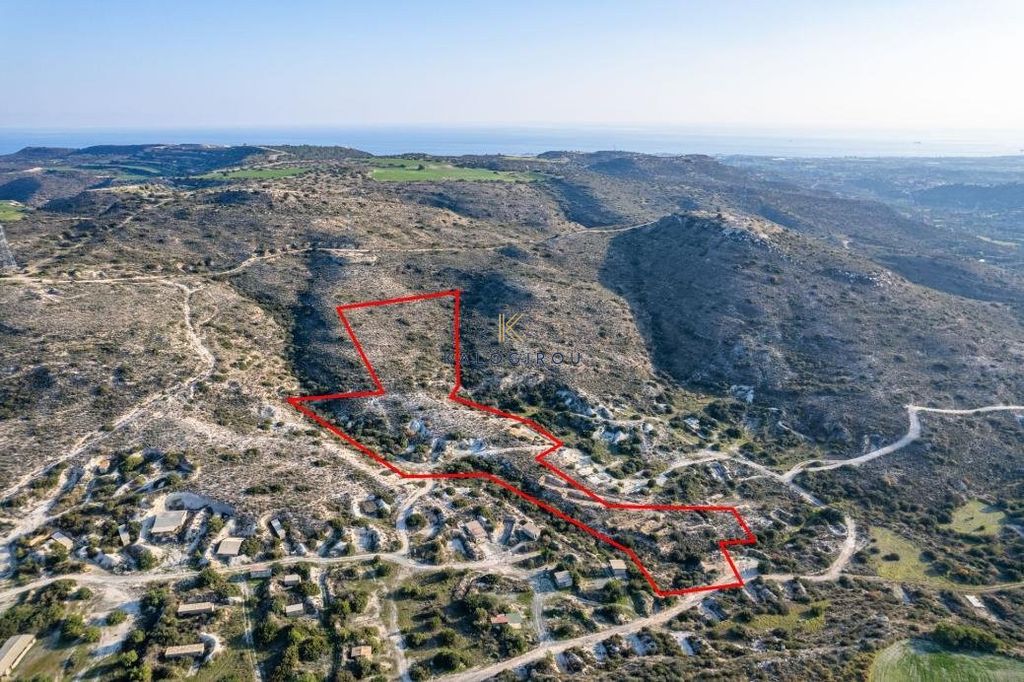 Property photo 1 of 4