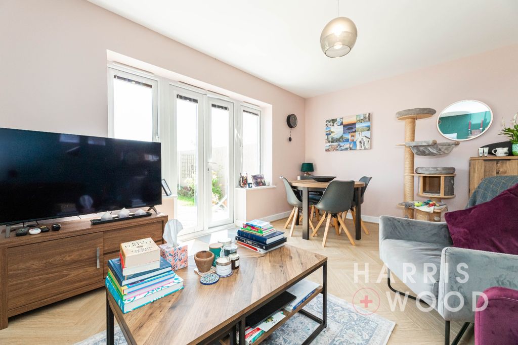 Property photo 3 of 26 4225703
