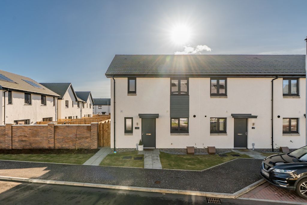 Property photo 1 of 23 Primary Property Image