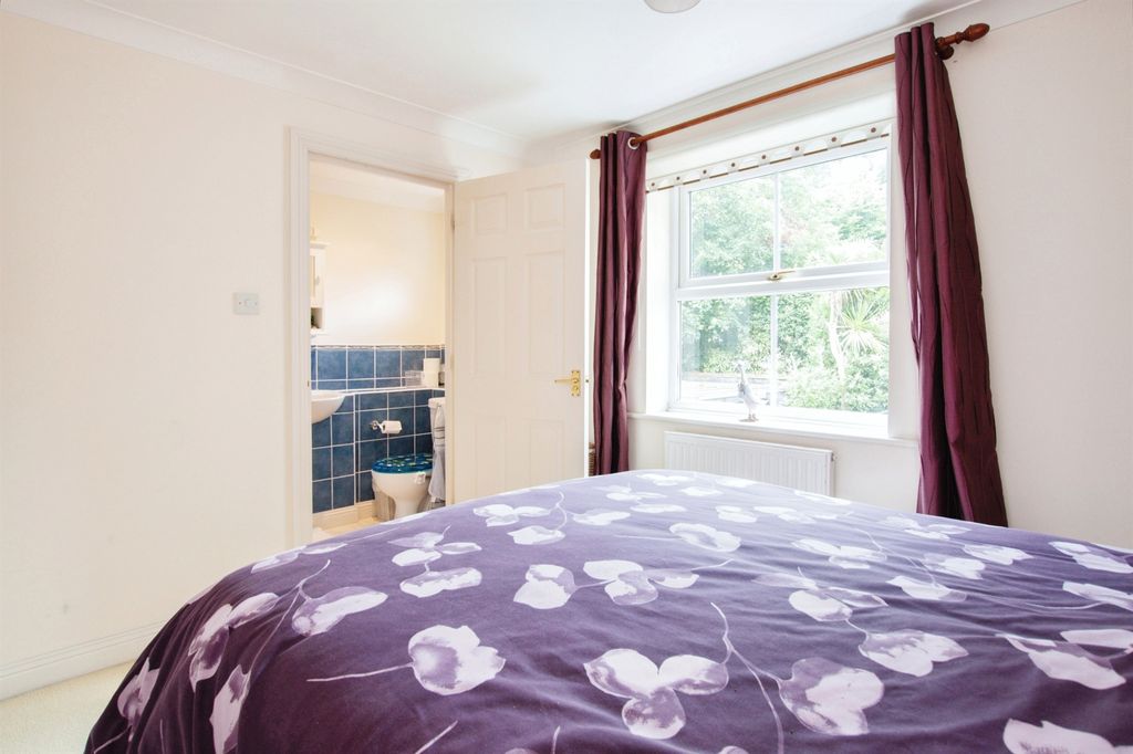 Additional image 11 of 2 bed flat for saleSt. Stephens Road, Bournemouth BH2