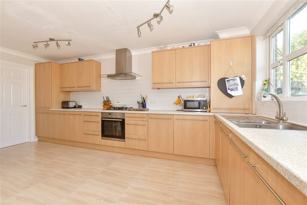 Property photo 1 of 15 Kitchen