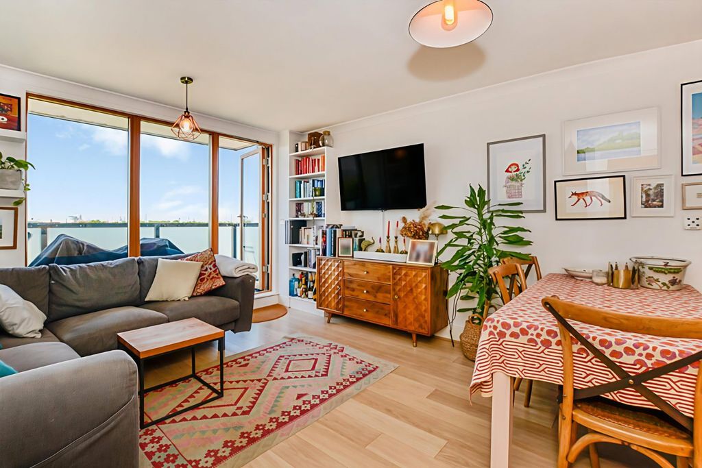 Property photo 2 of 9 Picture No. 03