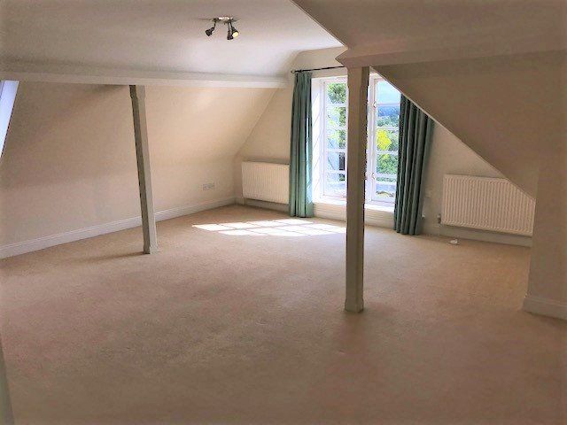 Property photo 3 of 12 Picture No. 12