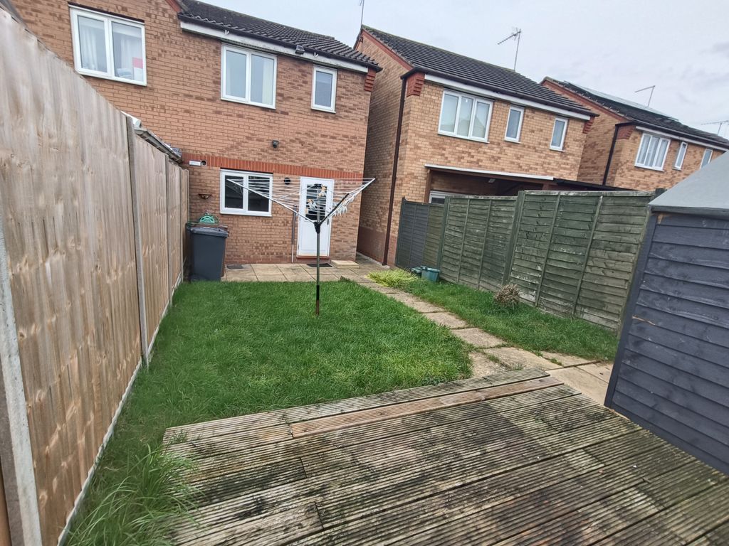 Property photo 3 of 3