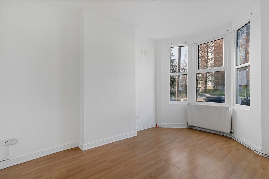 Property photo 2 of 15 Reception Room