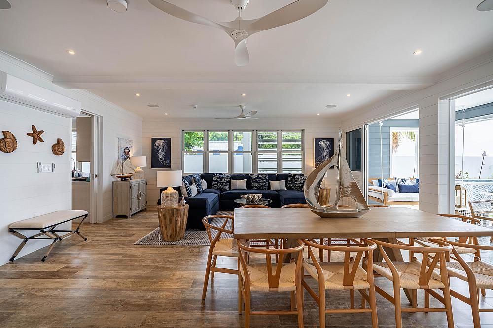 Property photo 3 of 27