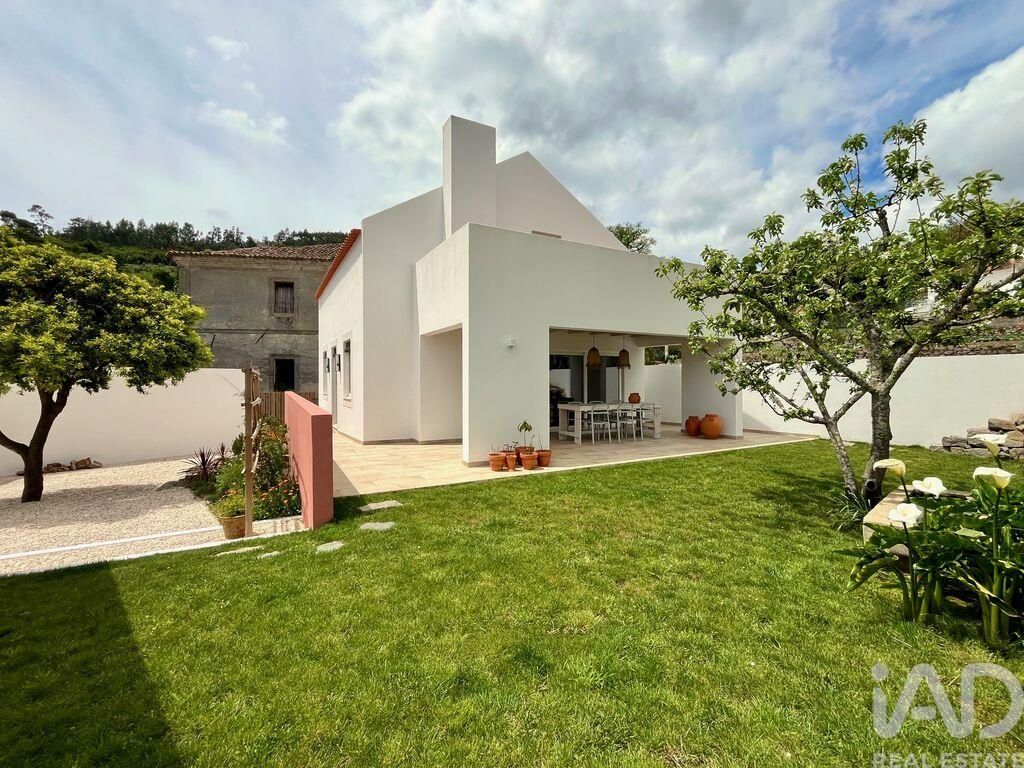 Property photo 3 of 40