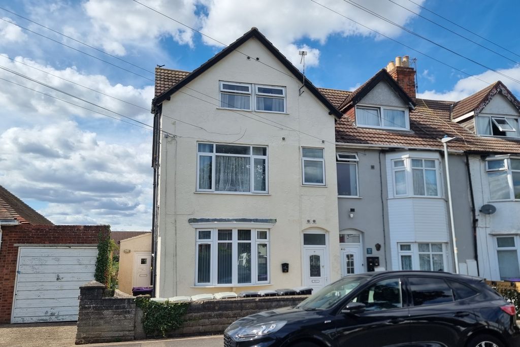 Property photo 1 of 15 1