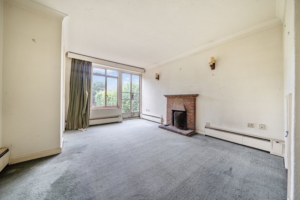 Property photo 2 of 13 Living Room