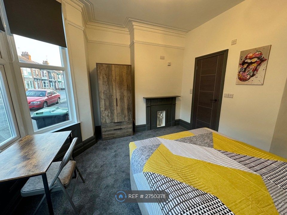 Property photo 3 of 14