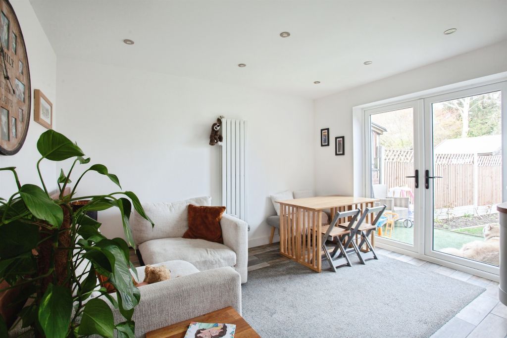 Property photo 2 of 21