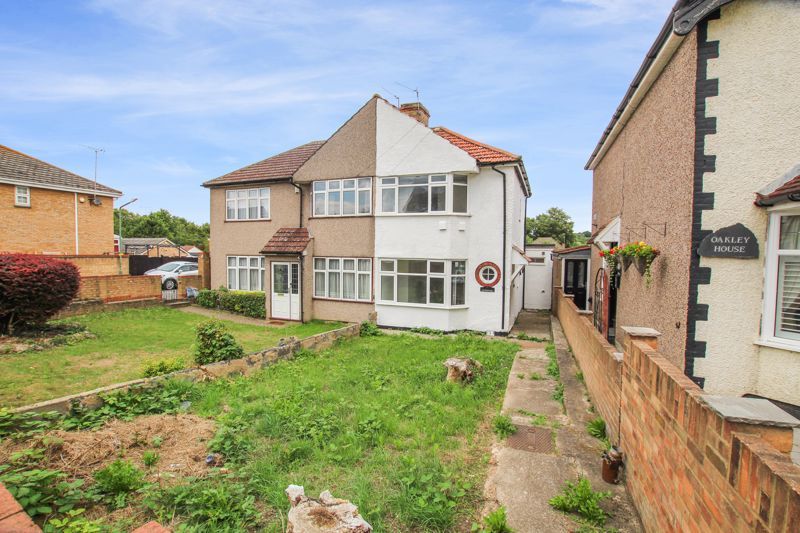 Property photo 1 of 10 Photo 11