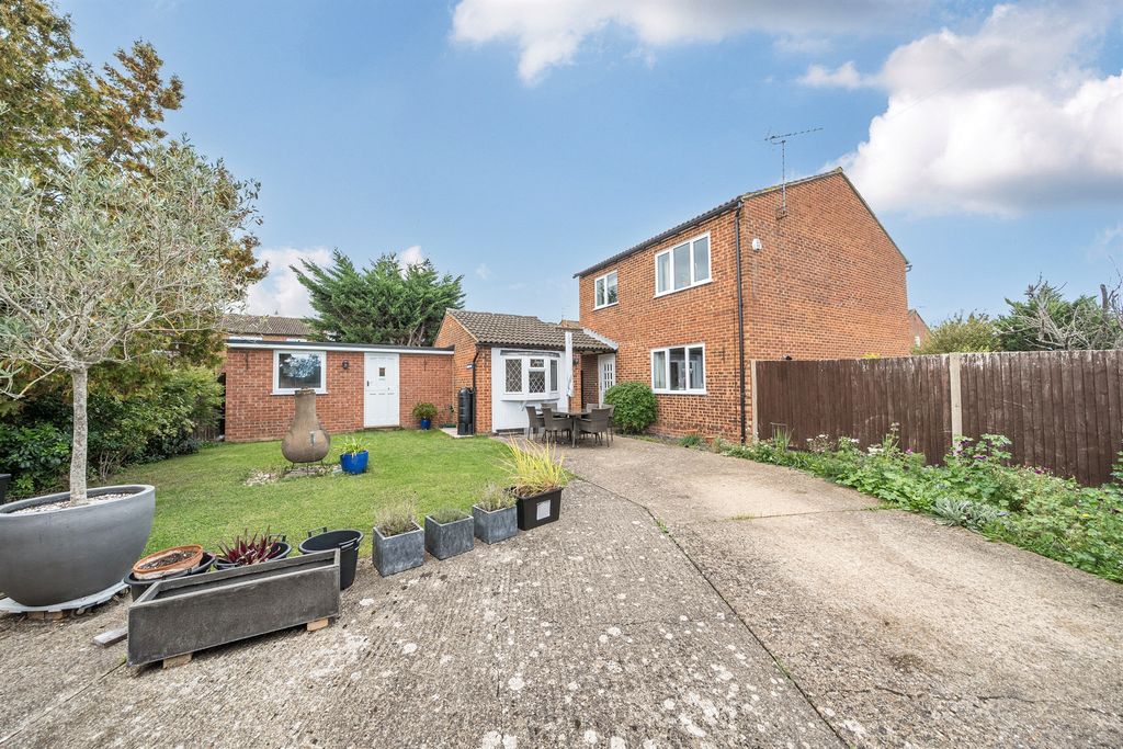 Property photo 1 of 15