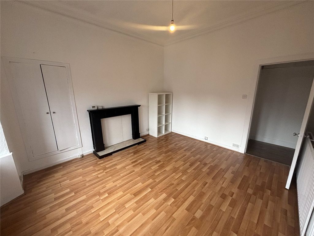 Property photo 2 of 9 Picture No. 07