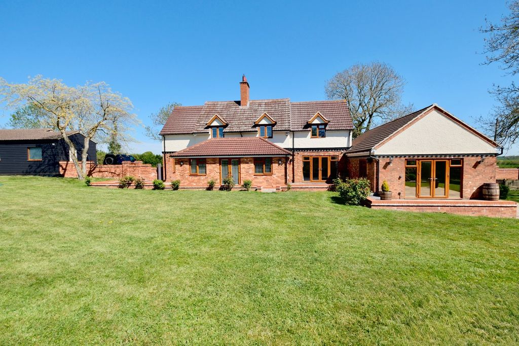 Property photo 1 of 23