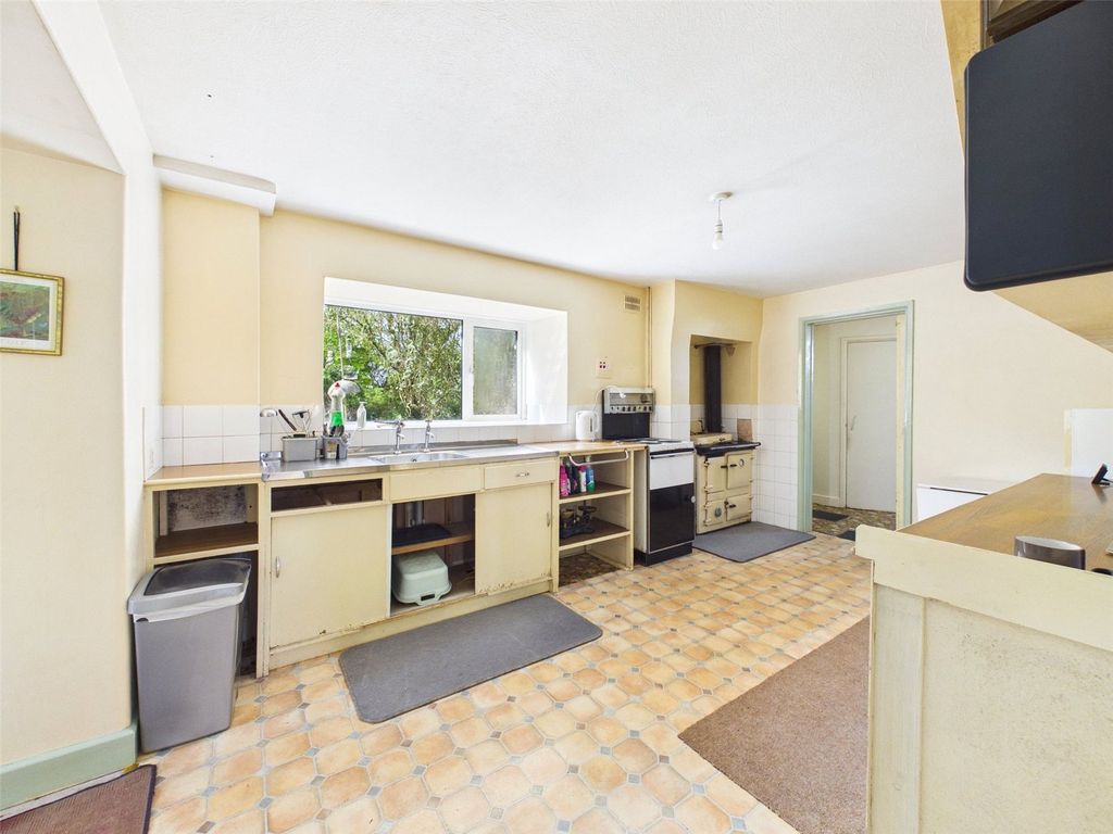 Property photo 2 of 23 Picture No. 05