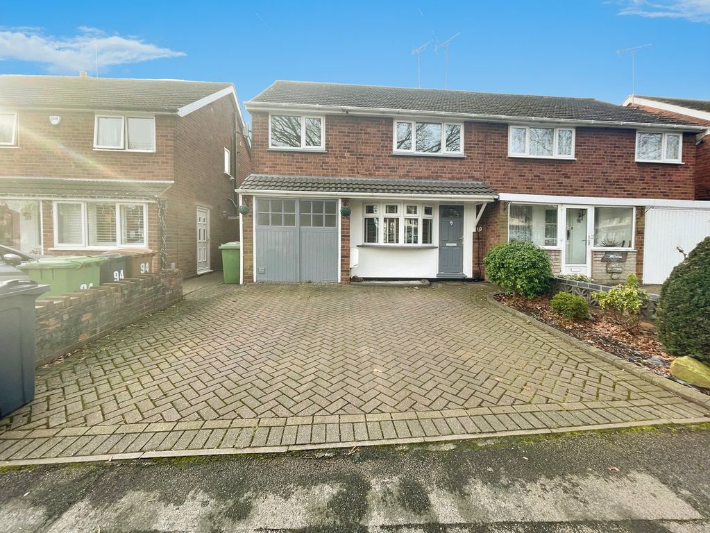Property photo 1 of 17 Front