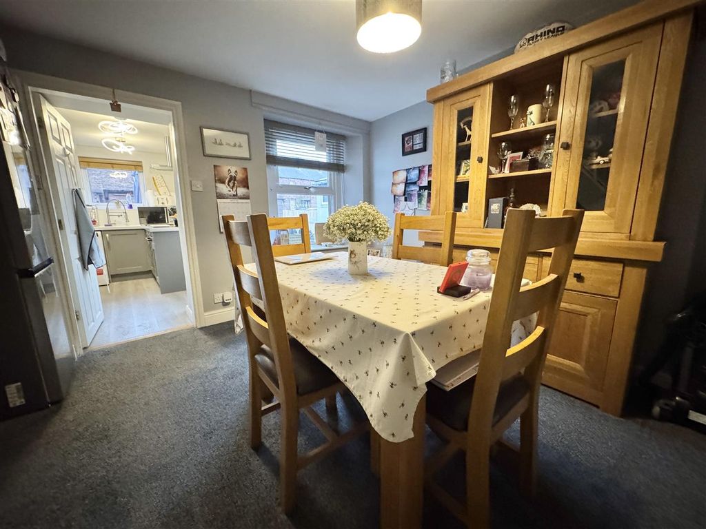 Property photo 3 of 12 Img_1056.Jpeg