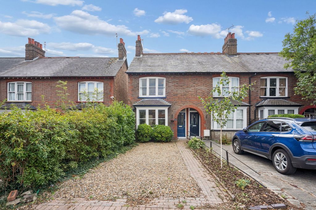 Property photo 1 of 18
