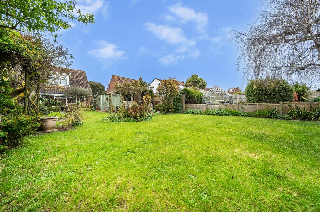 Property photo 1 of 15 1437627-4-69Cb937...