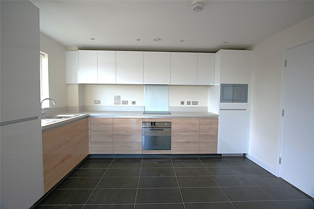 Property photo 2 of 5 Picture No. 16