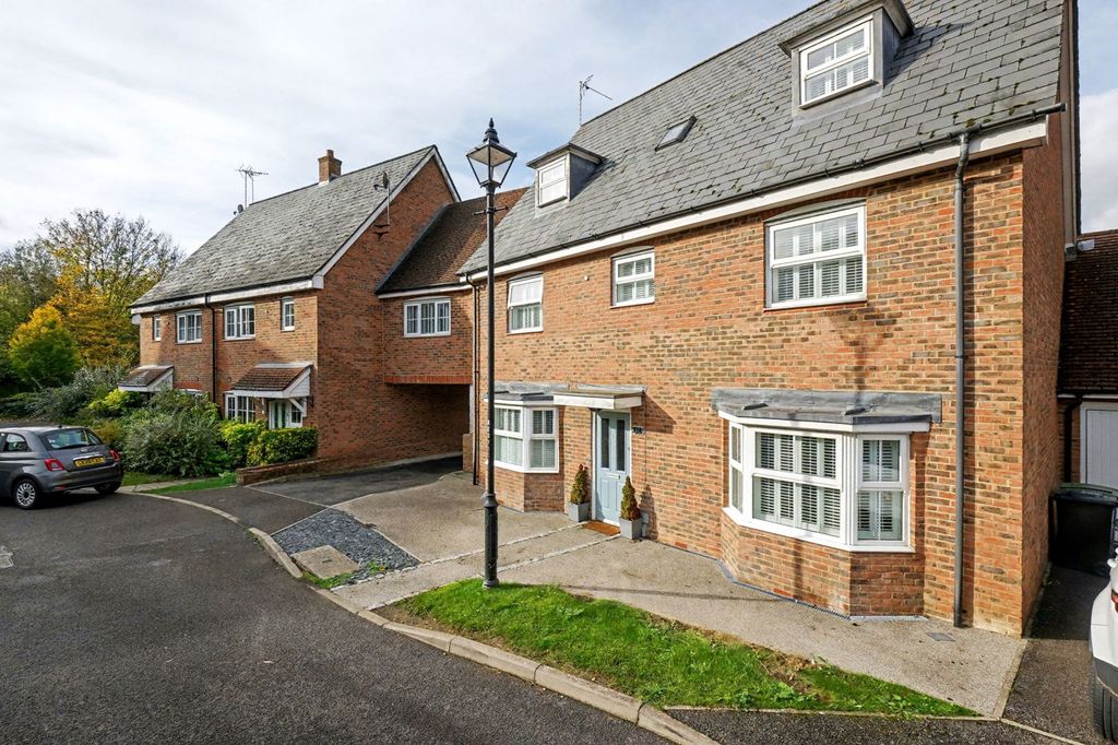 Property photo 1 of 26