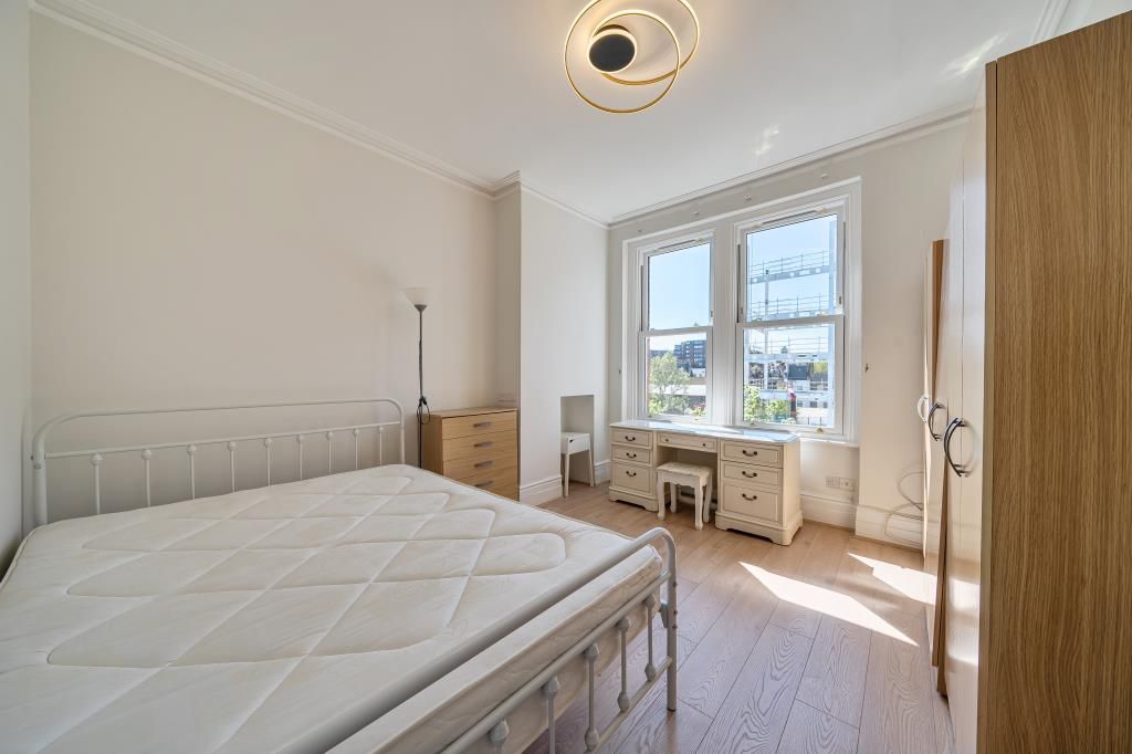 Property photo 3 of 15 Bedroom