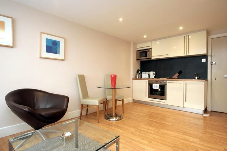 Property photo 1 of 4 Studio