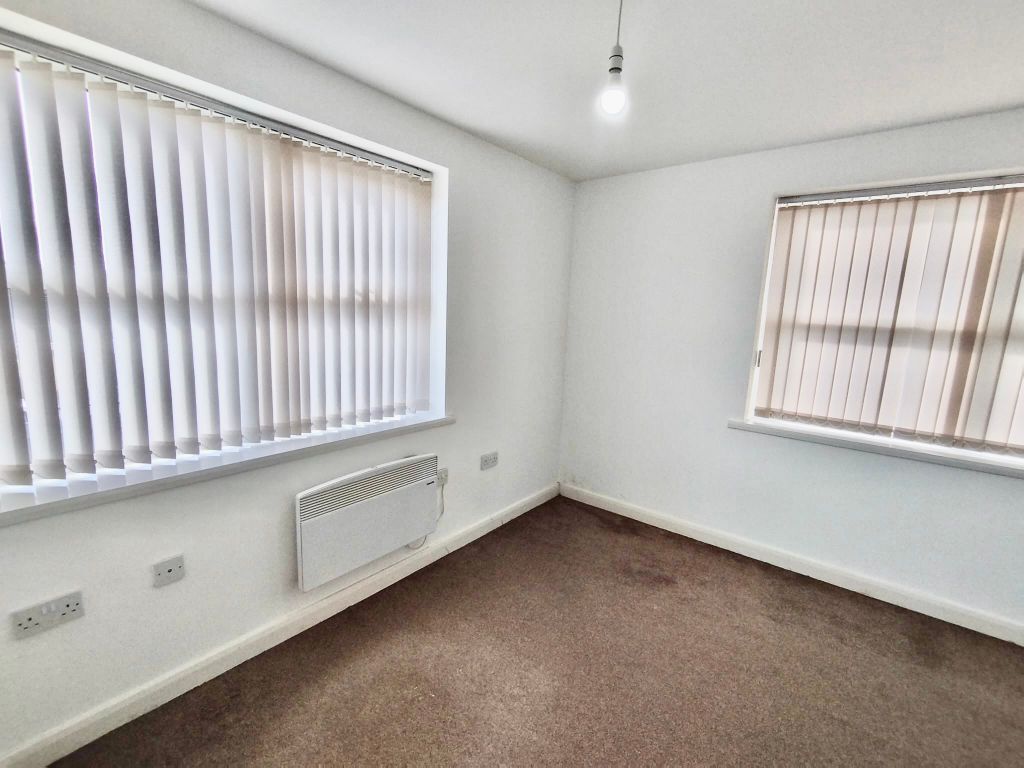 Property photo 3 of 10 Photo 03