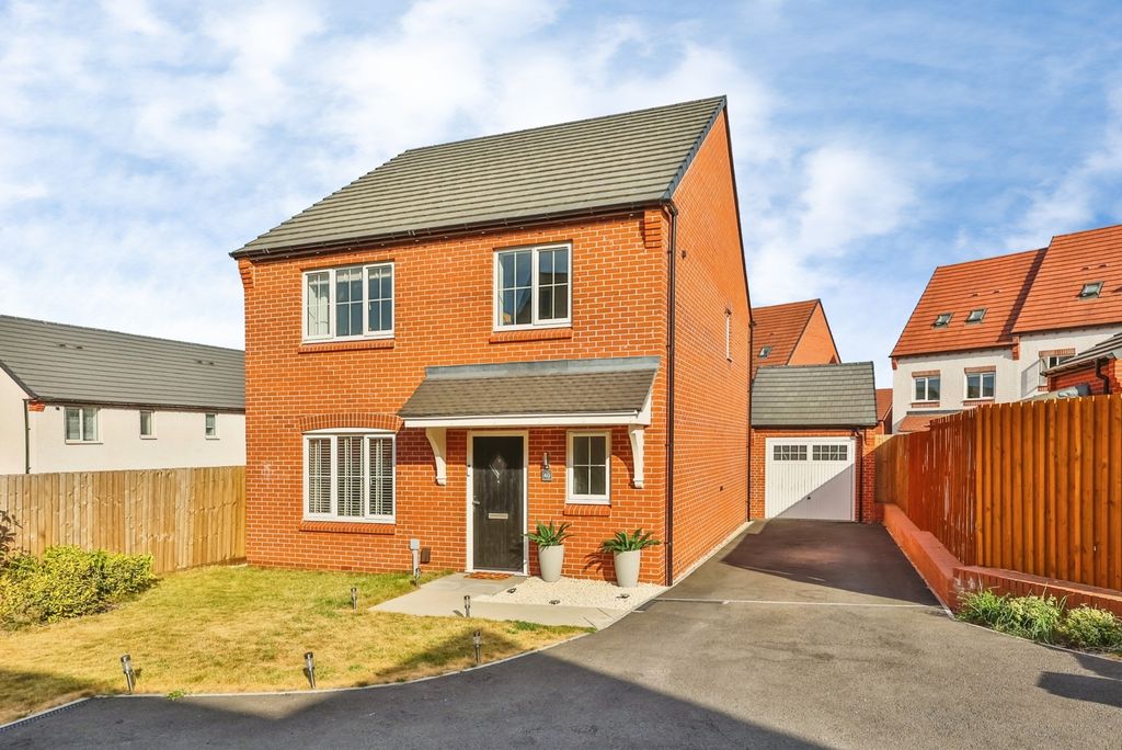 Property photo 1 of 24 Pbox-Img.Jpg