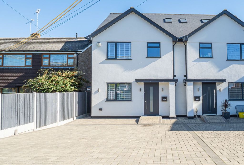 Property photo 1 of 21