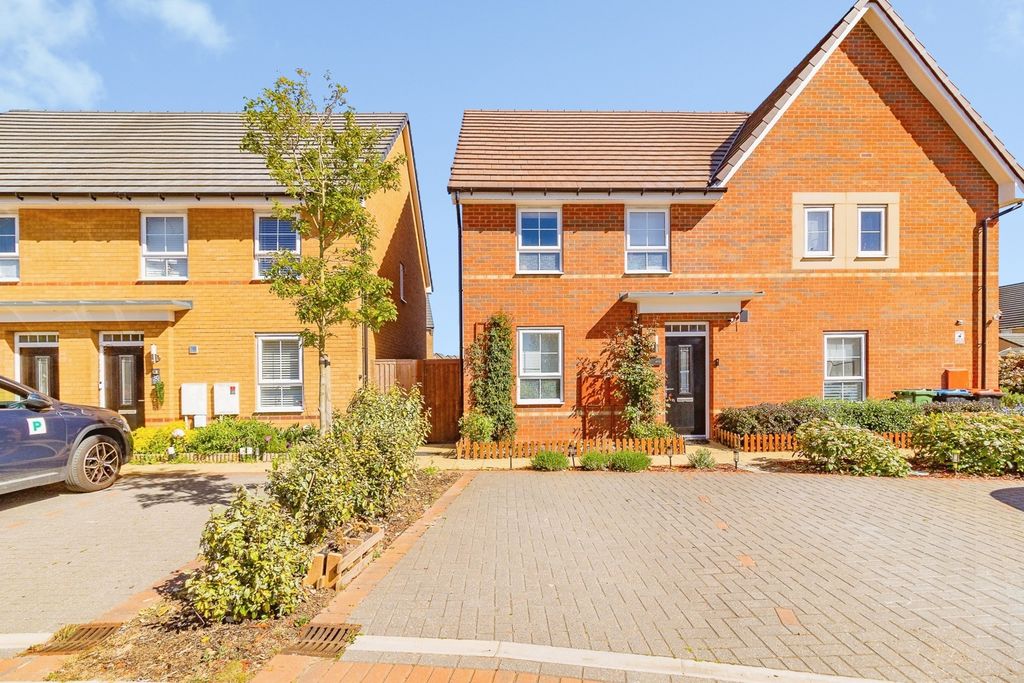 Property photo 1 of 19 Pbox-Img.Jpg