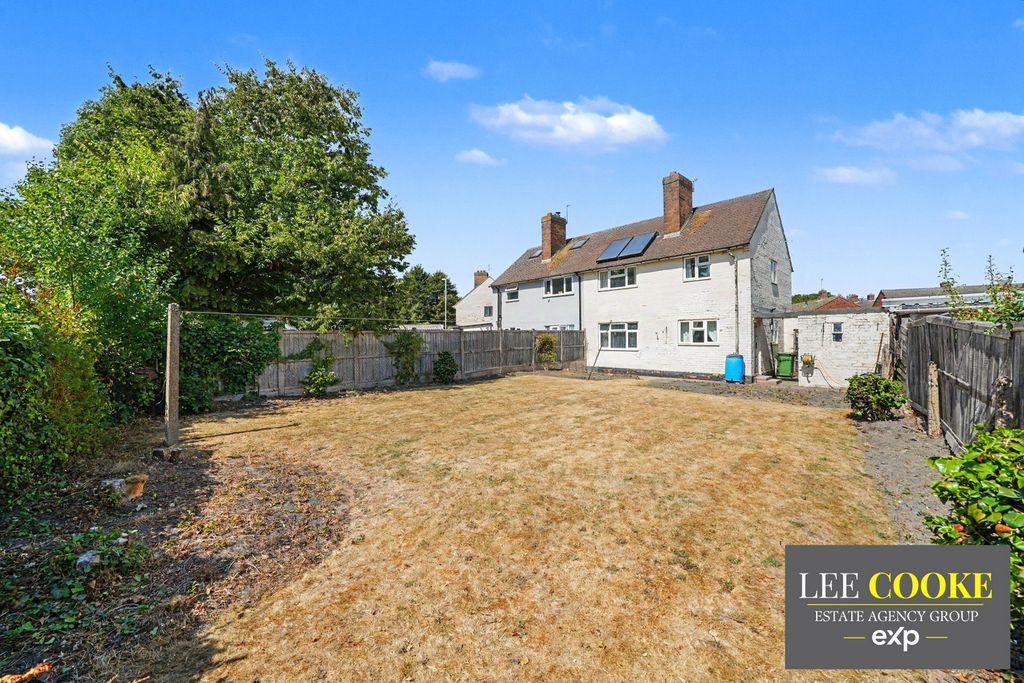 Property photo 2 of 24