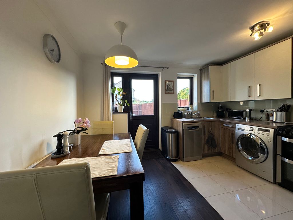 Property photo 2 of 18 Kitchen Diner