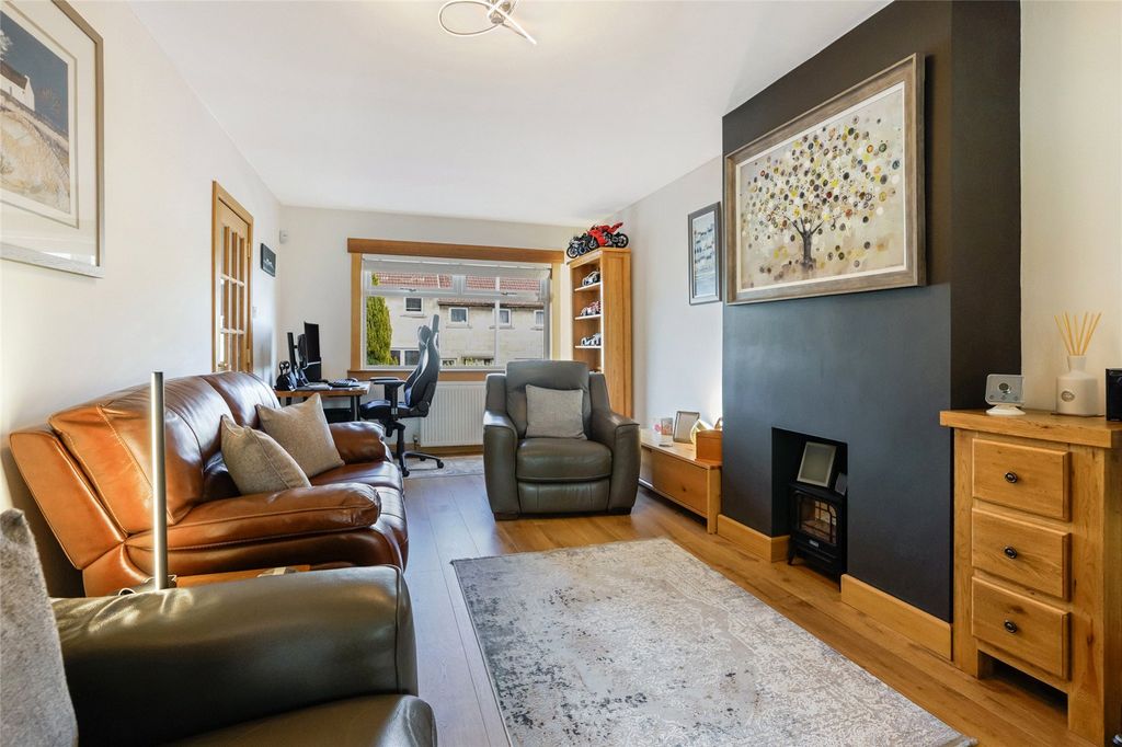 Property photo 2 of 22 Picture No. 03