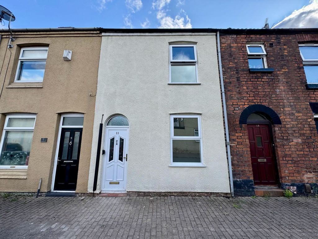 Property photo 1 of 9