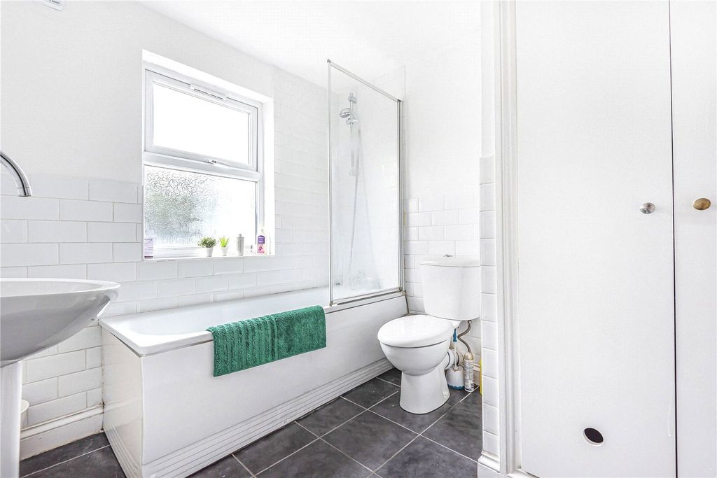 Property photo 3 of 17 Picture No. 45