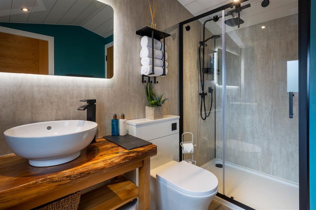 Additional image 62 of 5 bed detached house for saleOakdene (Inc Ardura Cabin), Blackwaterfoot, Isle Of Arran KA27