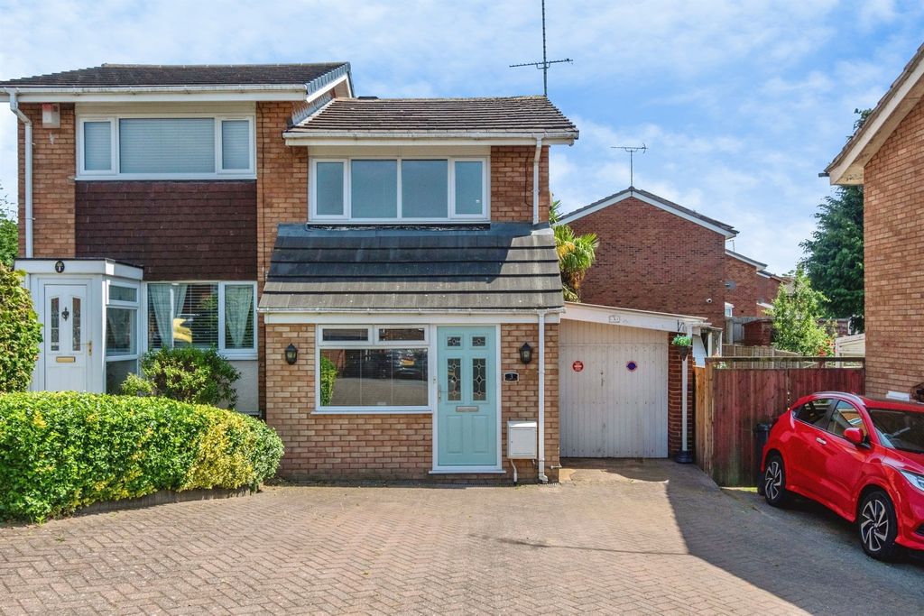 Property photo 1 of 13