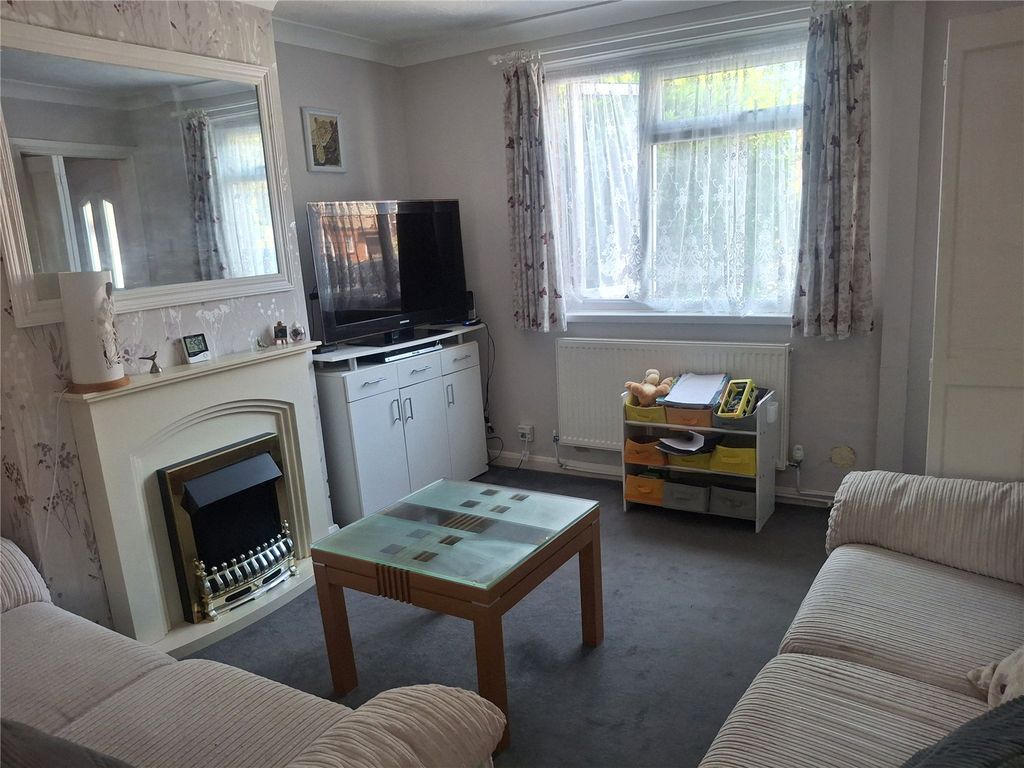 Property photo 2 of 11 Picture No. 03