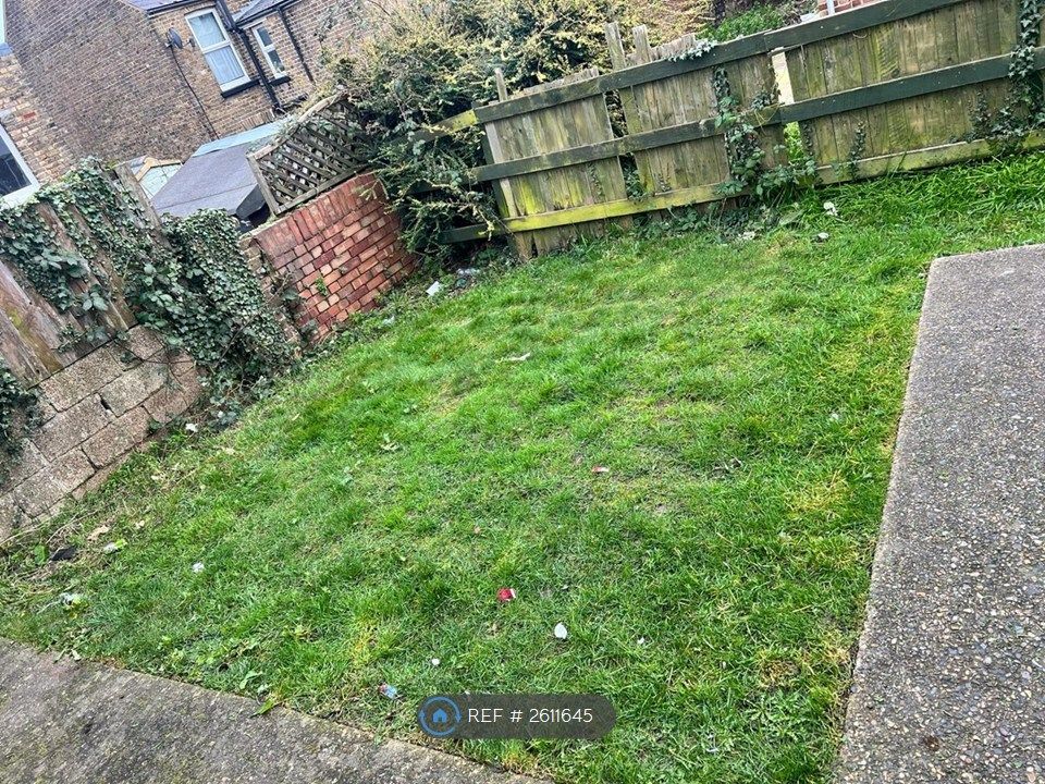 Property photo 3 of 21