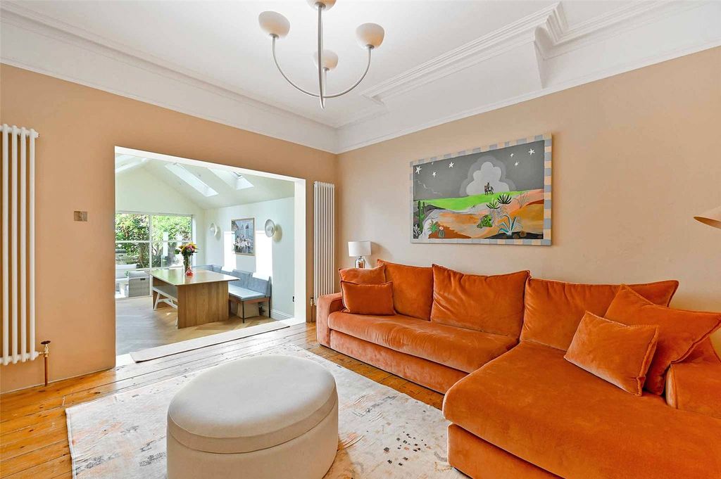 Property photo 3 of 20 2nd Sitting Room