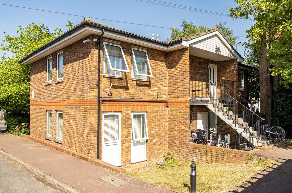 Property photo 1 of 15 External View